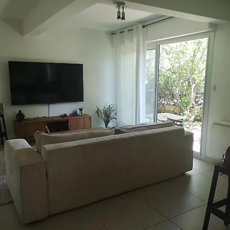 Appartamento T3 Jardin Terrasse 10 Mn De La Perpignano